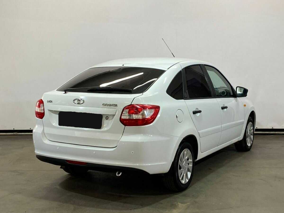 Lada (ВАЗ) Granta с пробегом — 2016 год. Фото: #4