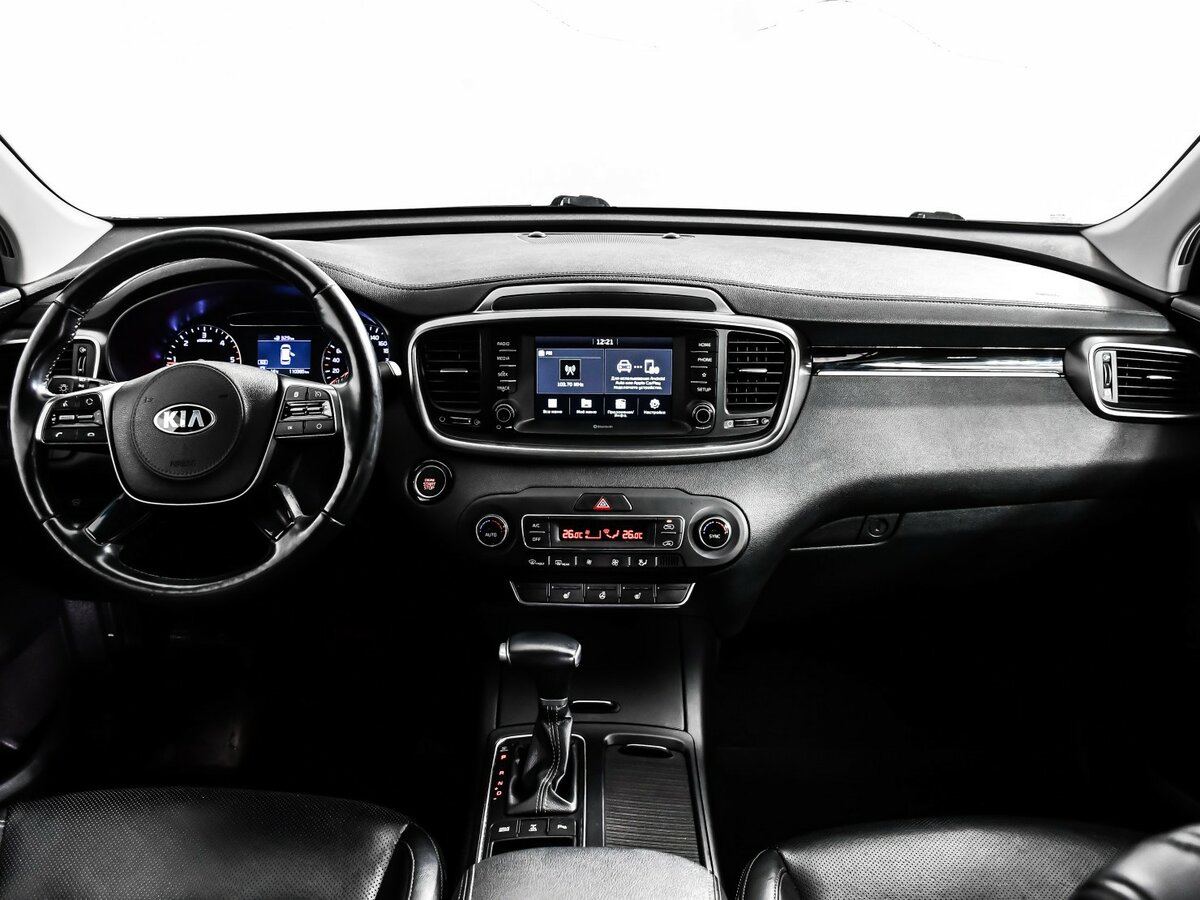 Kia Sorento с пробегом — 2019 год. Фото: #8