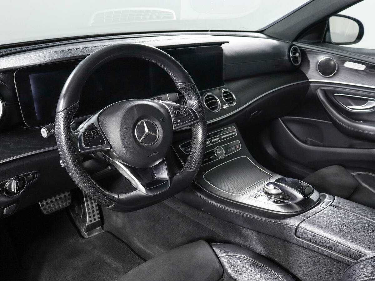 Mercedes-Benz E-Класс с пробегом — 2017 год. Фото: #13