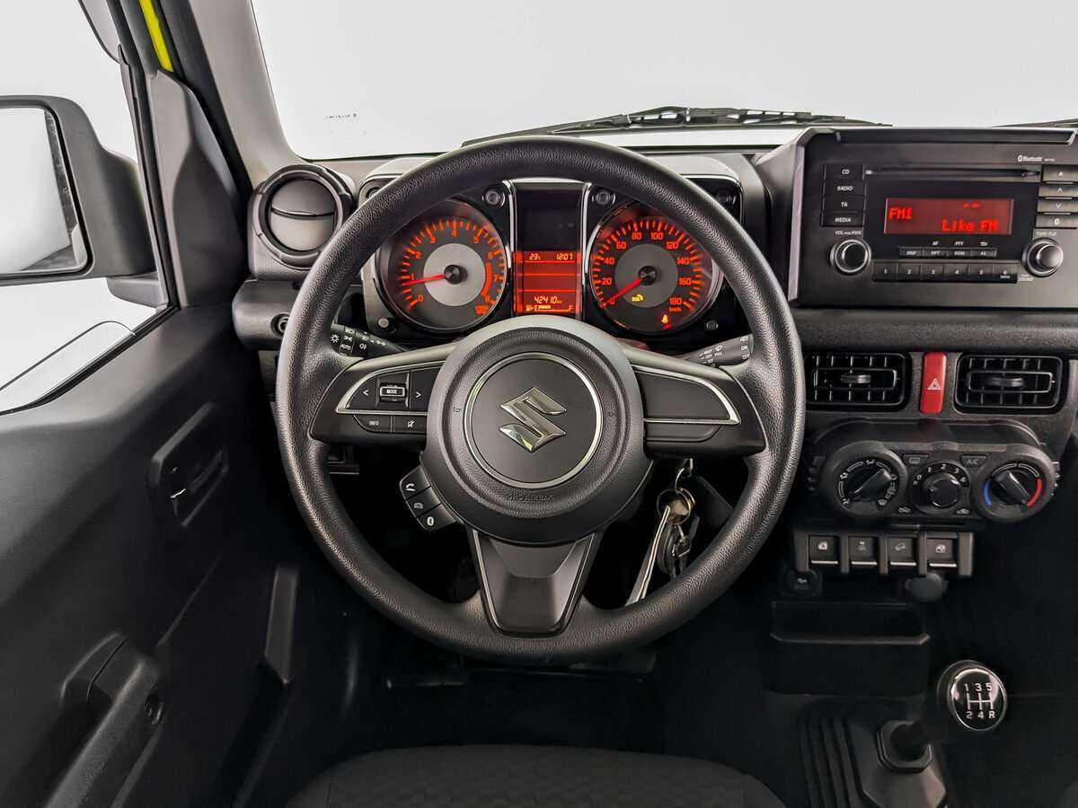 Suzuki Jimny с пробегом — 2019 год. Фото: #16