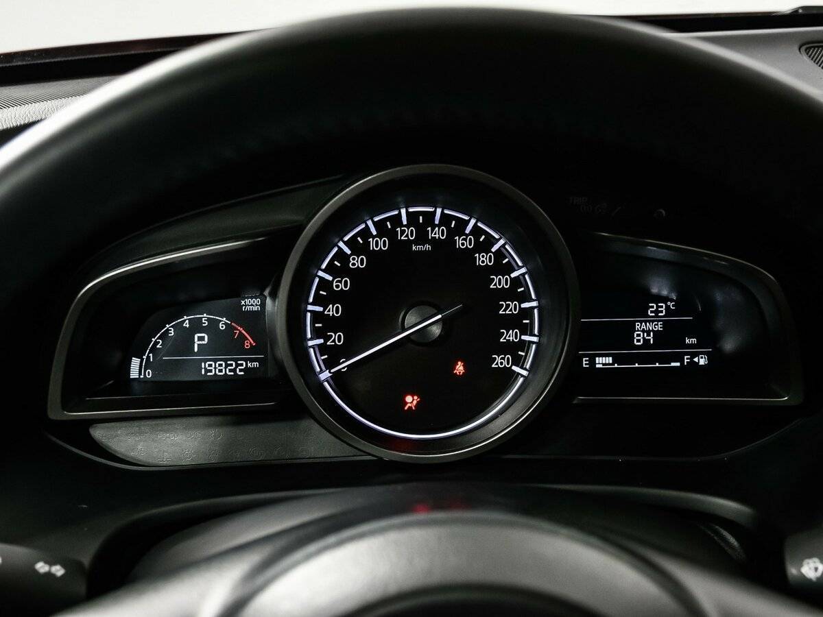 Mazda CX-4 с пробегом — 2022 год. Фото: #9