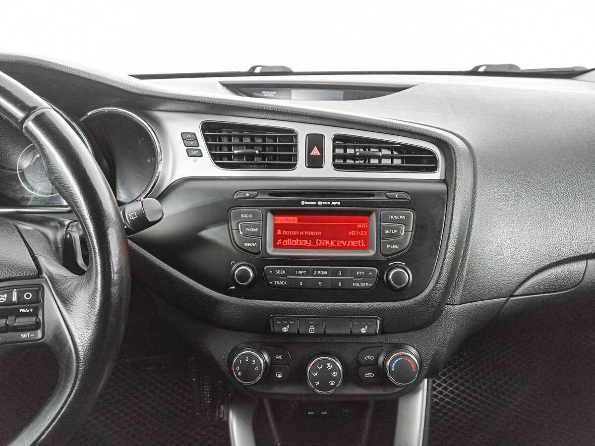 Kia Ceed с пробегом — 2014 год. Фото: #12