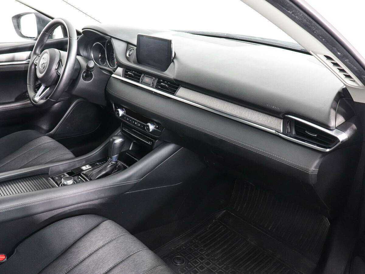 Mazda 6 с пробегом — 2021 год. Фото: #9