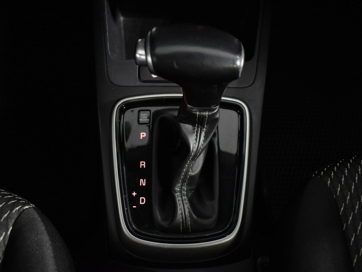 Kia Rio с пробегом — 2019 год. Фото: #16