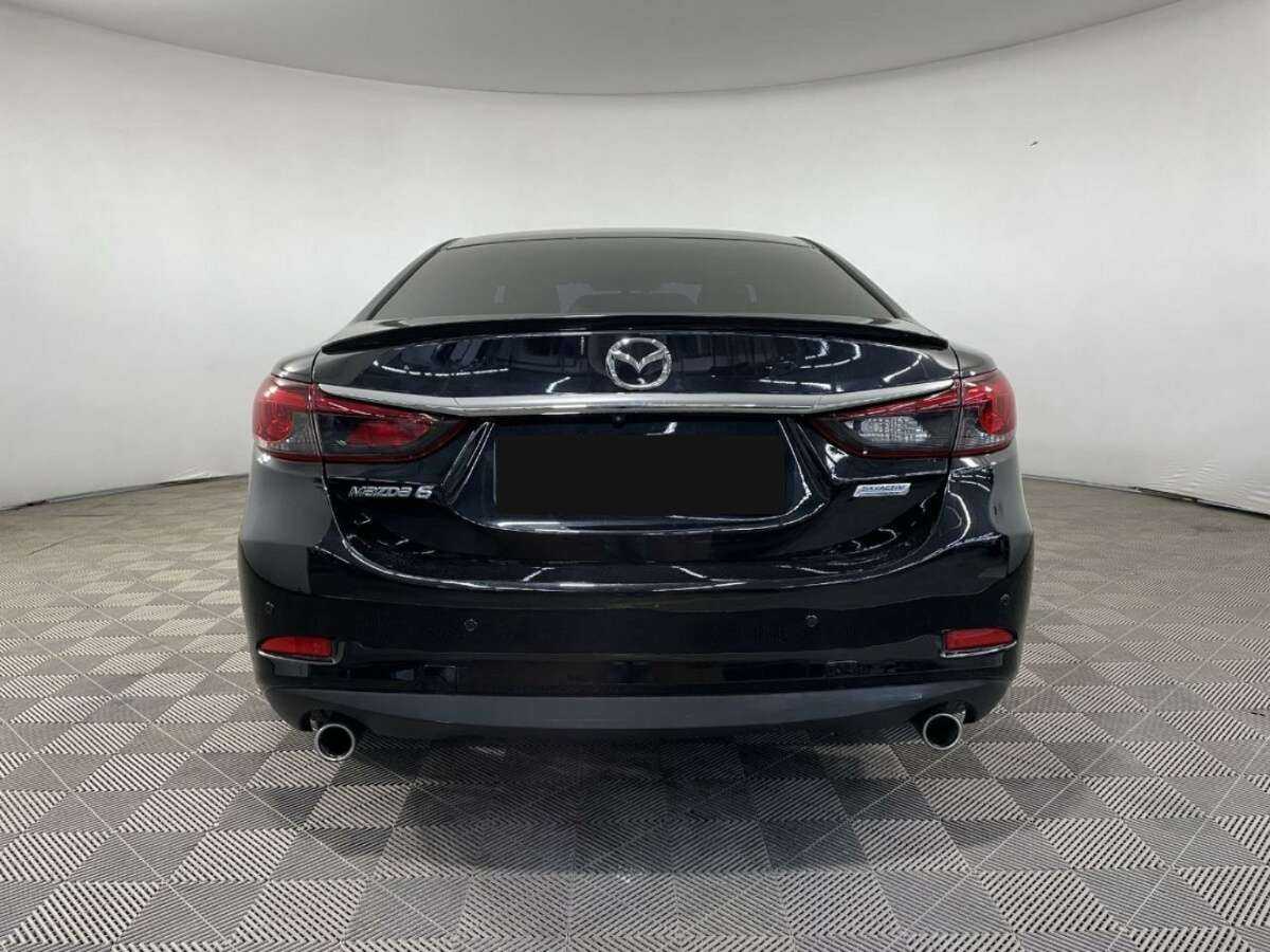 Mazda 6 с пробегом — 2017 год. Фото: #2