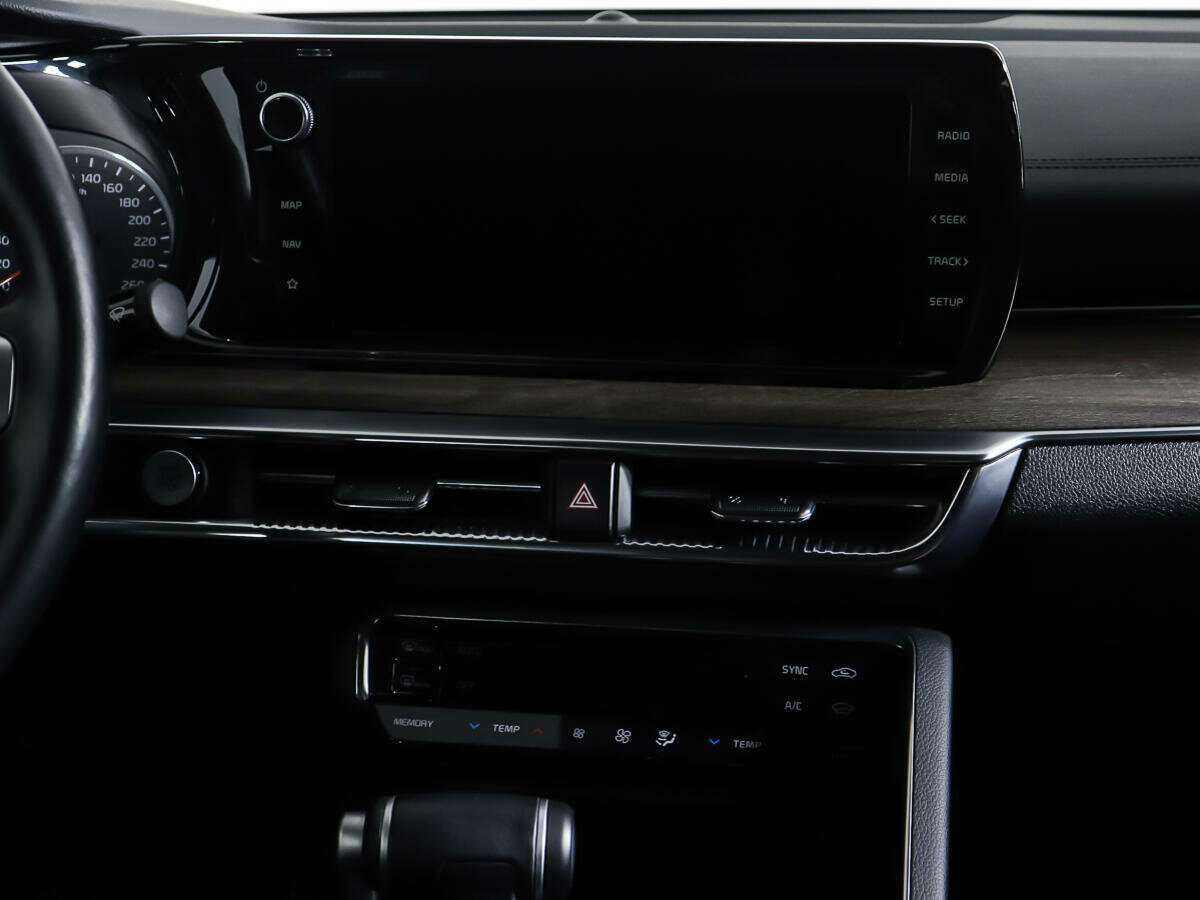 Kia K5 с пробегом — 2020 год. Фото: #11