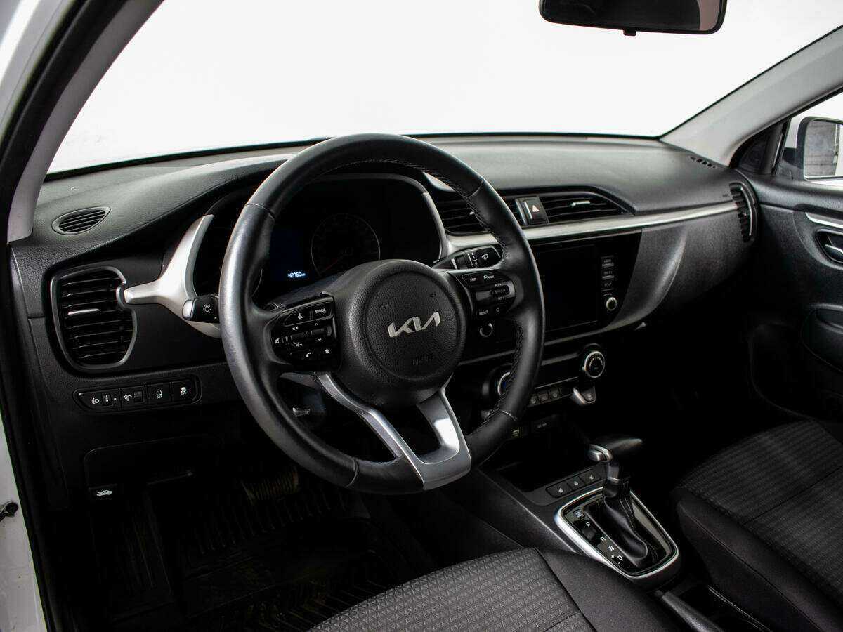 Kia Rio с пробегом — 2021 год. Фото: #9