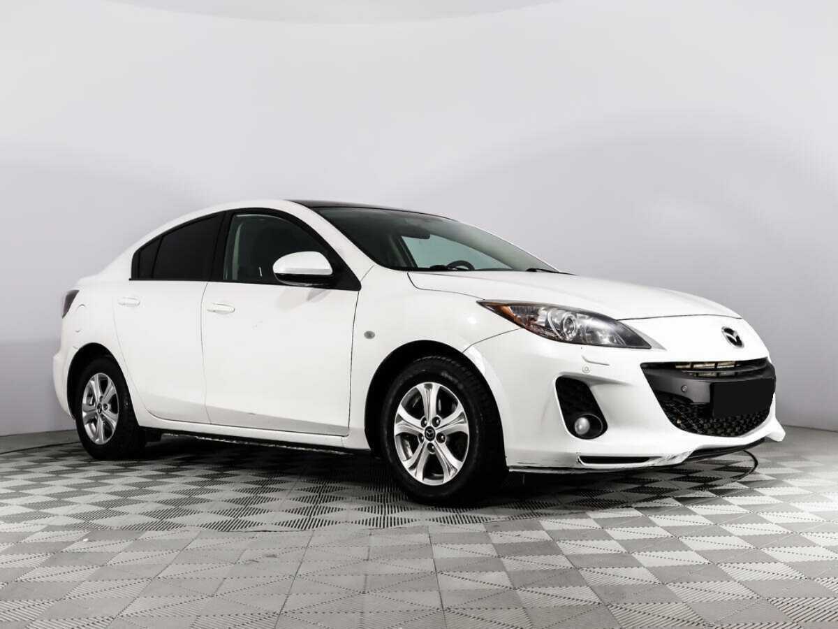 Mazda 3 с пробегом — 2013 год. Фото: #2