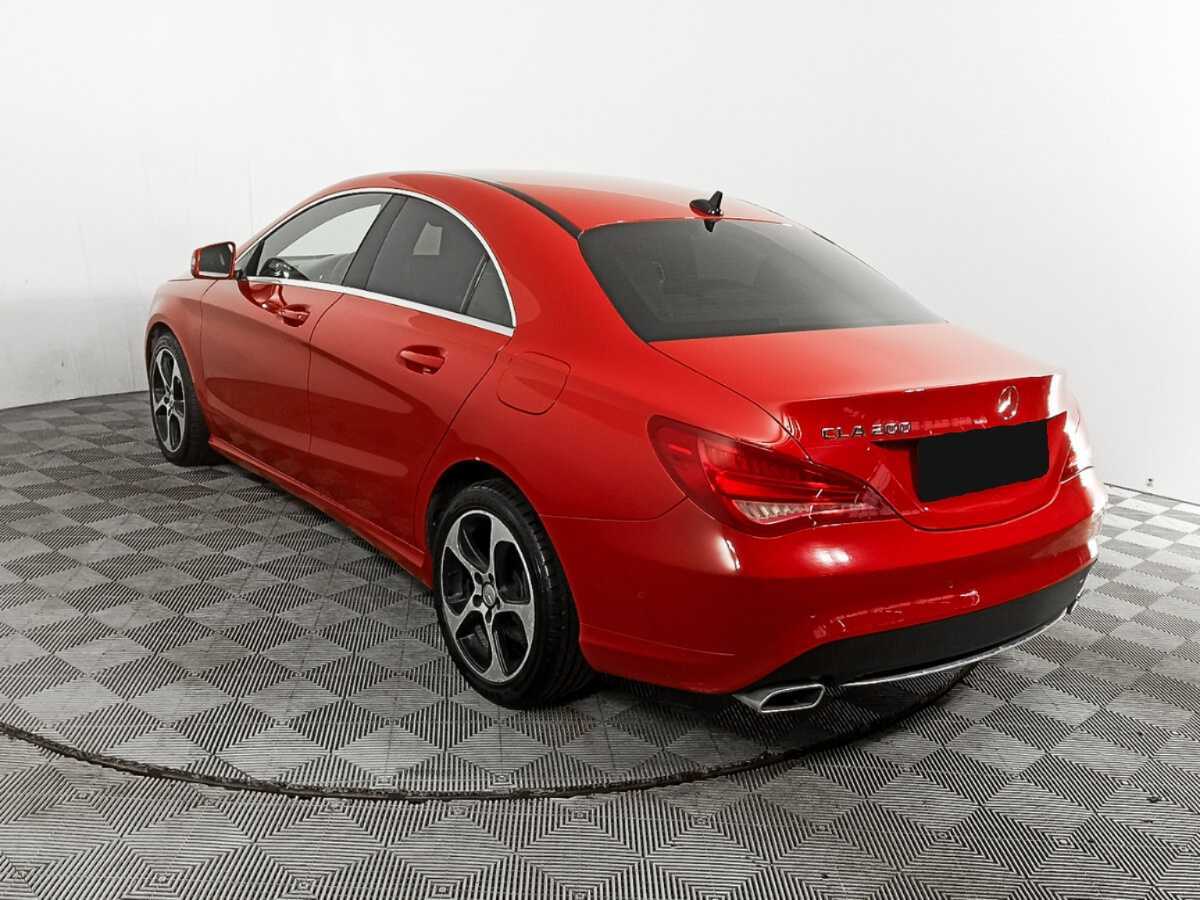 Mercedes-Benz CLA с пробегом — 2015 год. Фото: #6
