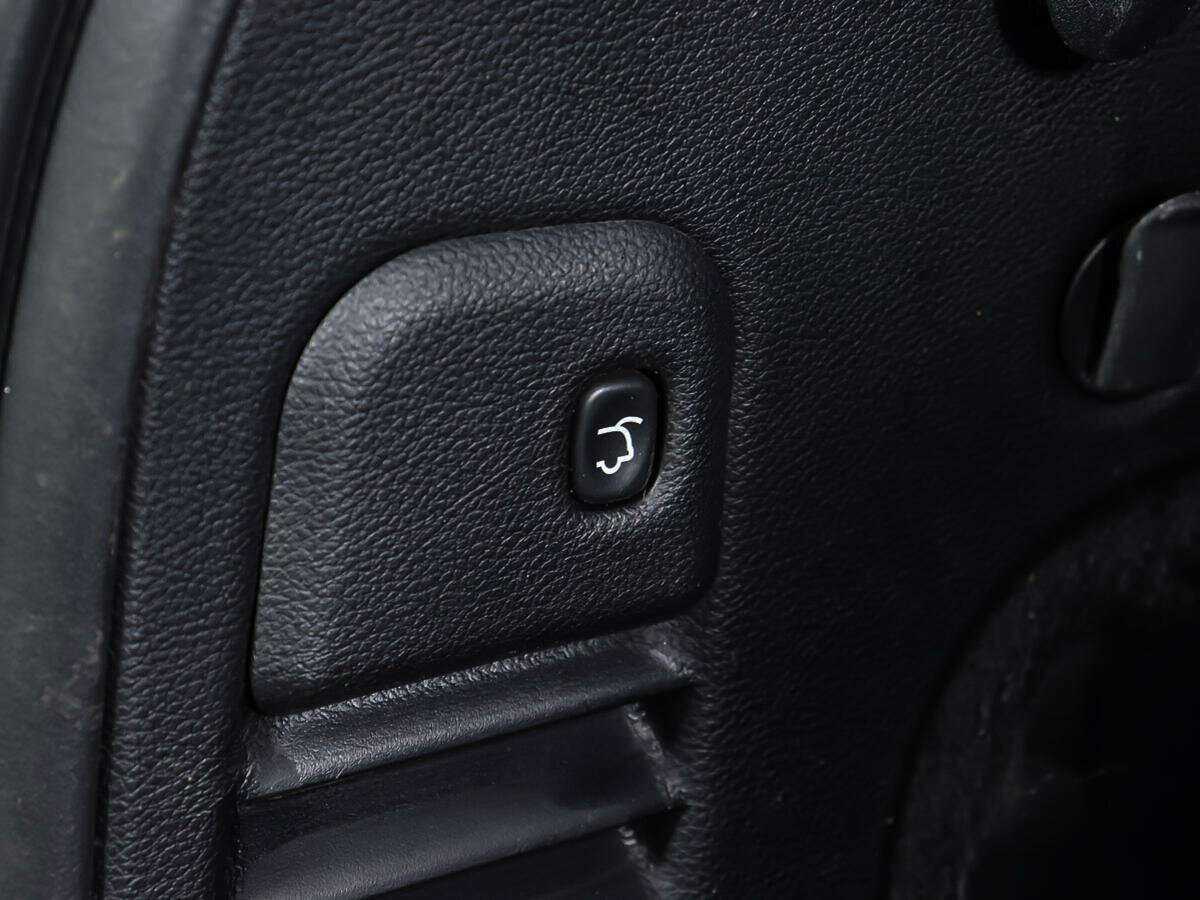 Jeep Grand Cherokee с пробегом — 2012 год. Фото: #15