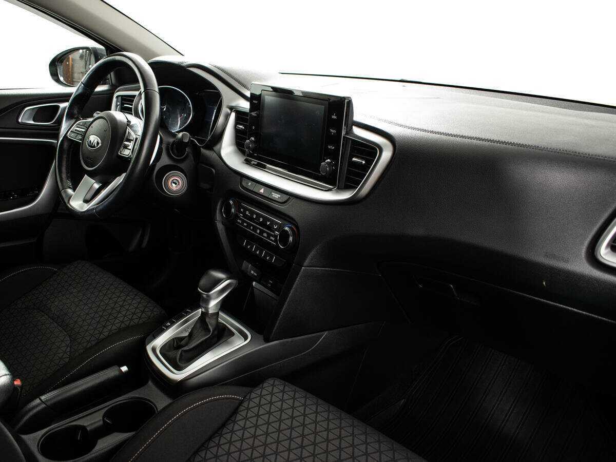 Kia XCeed с пробегом — 2020 год. Фото: #8