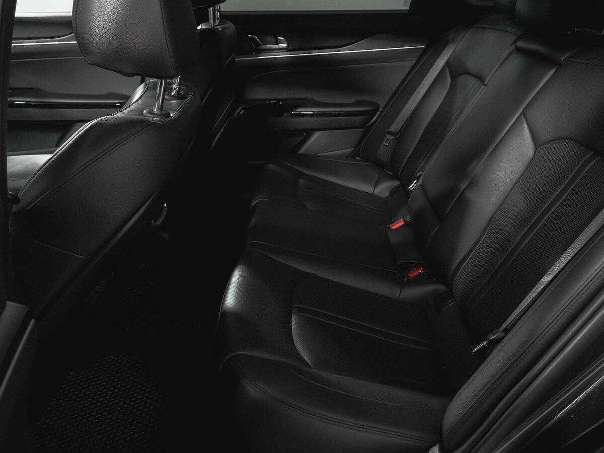 Kia K5 с пробегом — 2020 год. Фото: #9