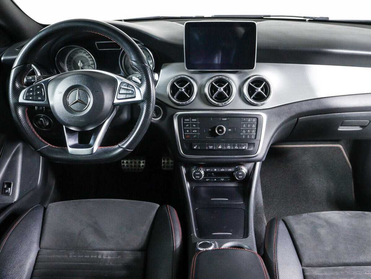 Mercedes-Benz CLA с пробегом — 2016 год. Фото: #8