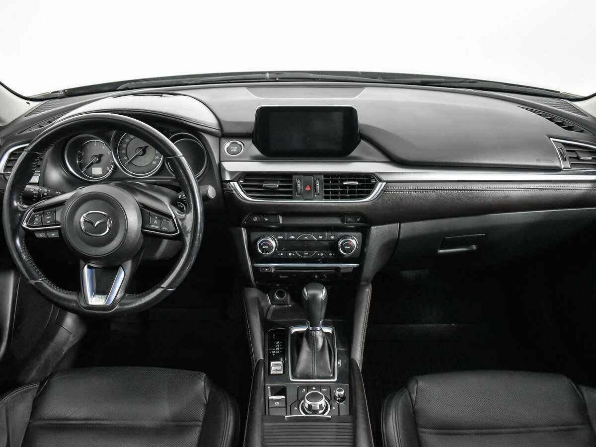 Mazda 6 с пробегом — 2017 год. Фото: #11