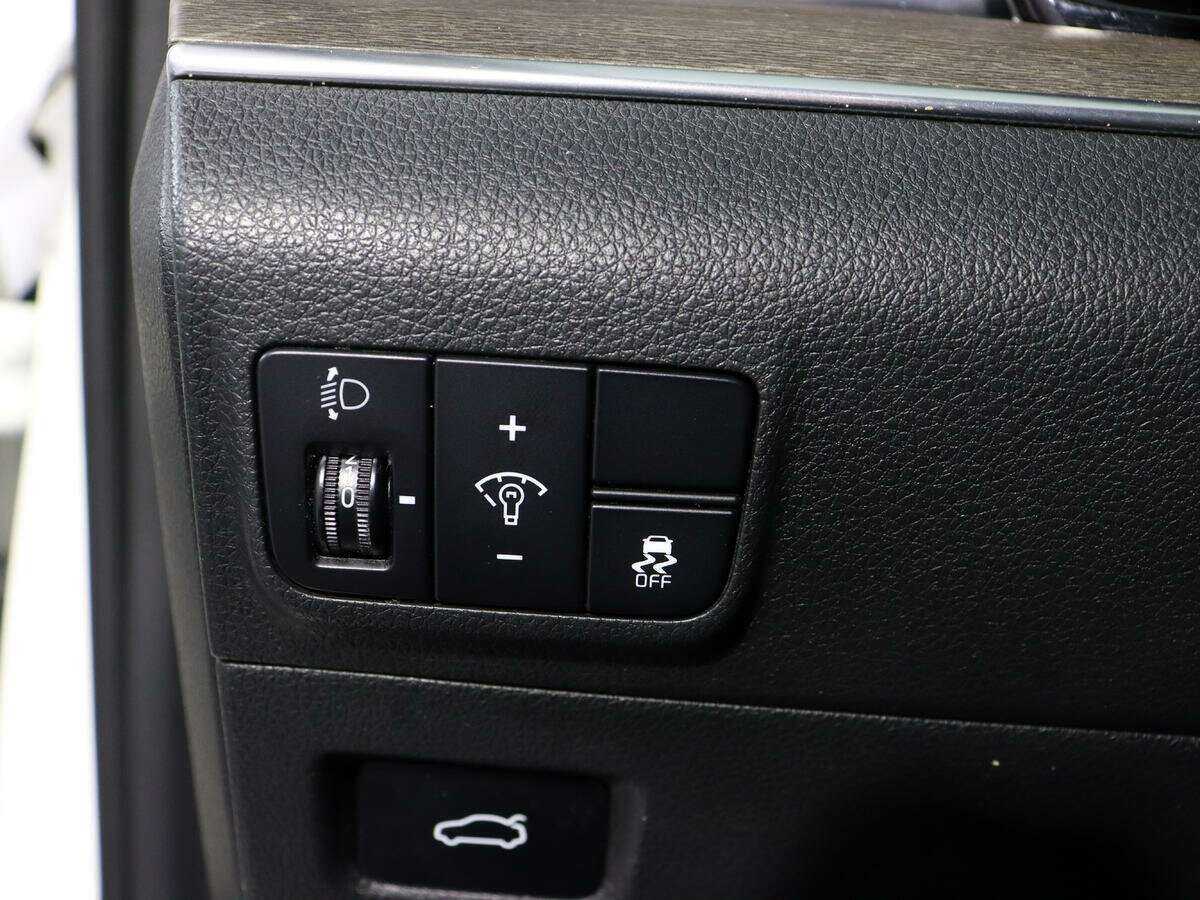 Kia K5 с пробегом — 2020 год. Фото: #16