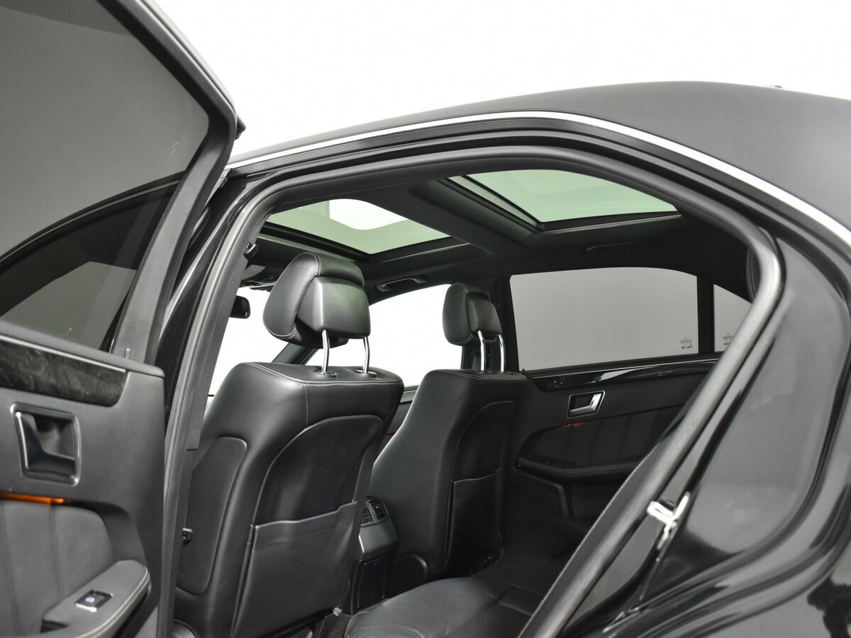 Mercedes-Benz E-Класс с пробегом — 2012 год. Фото: #12