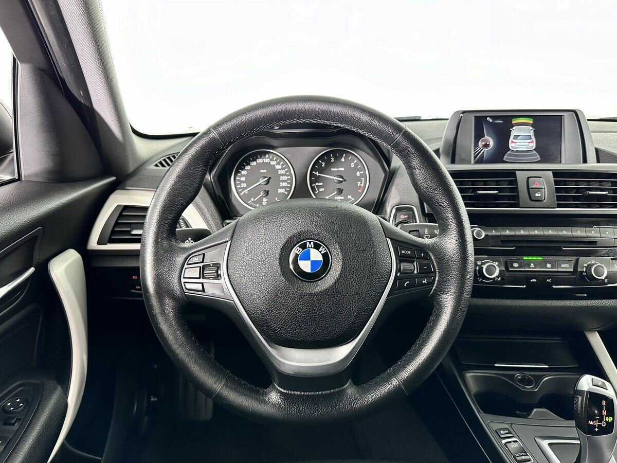 BMW 1 серии с пробегом — 2017 год. Фото: #9