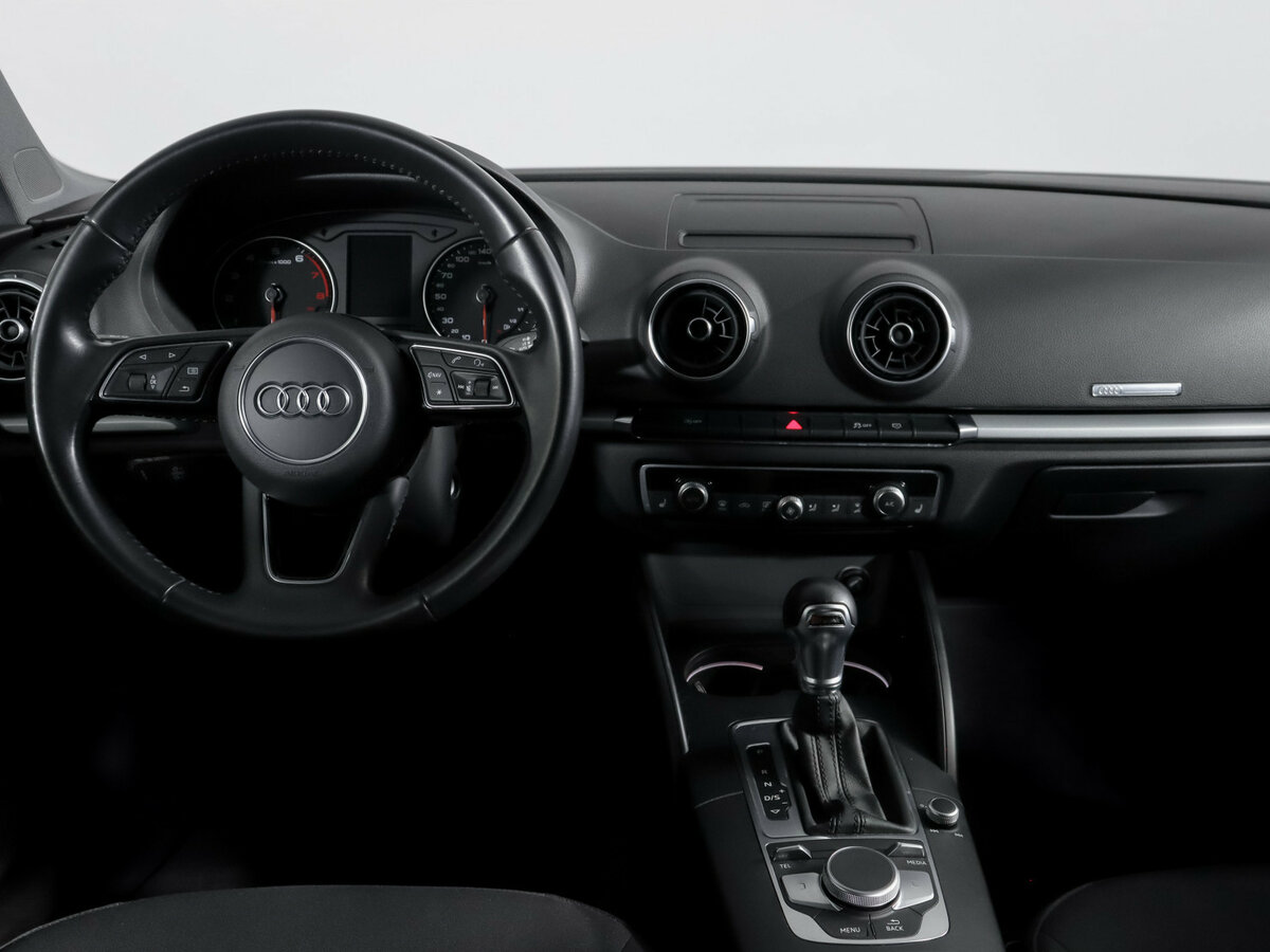 Audi A3 с пробегом — 2019 год. Фото: #9