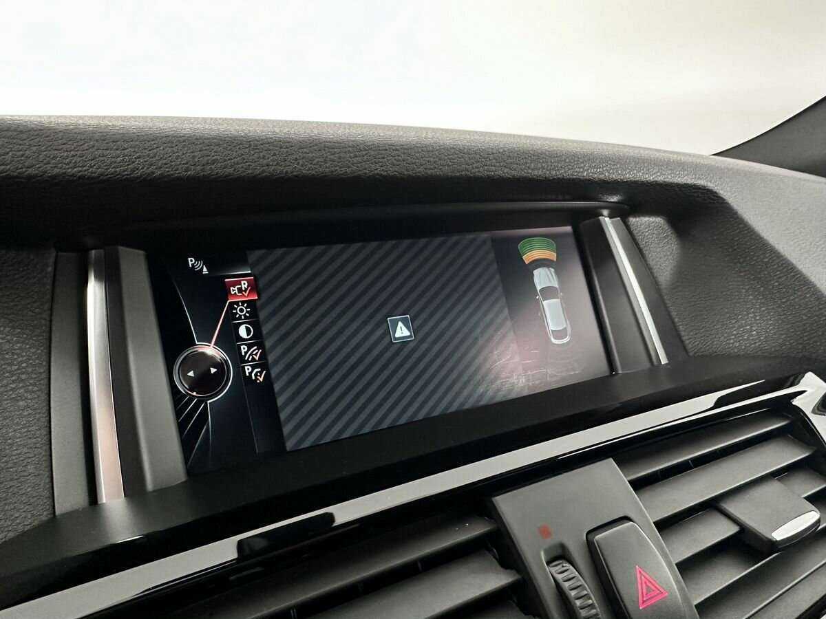 BMW X4 с пробегом — 2015 год. Фото: #12