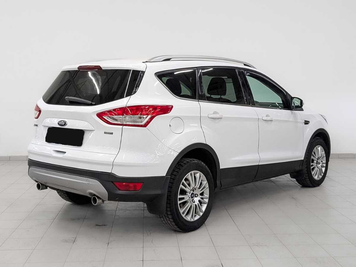 Ford Kuga с пробегом — 2014 год. Фото: #4