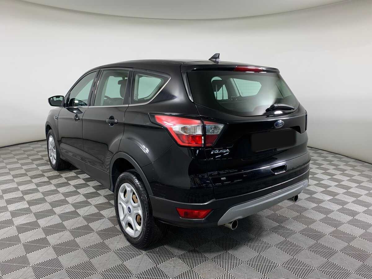 Ford Kuga с пробегом — 2019 год. Фото: #6