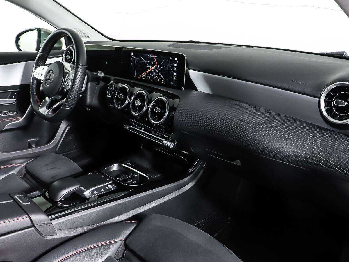 Mercedes-Benz A-Класс с пробегом — 2019 год. Фото: #8