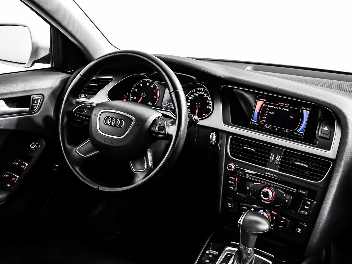 Audi A4 с пробегом — 2013 год. Фото: #6