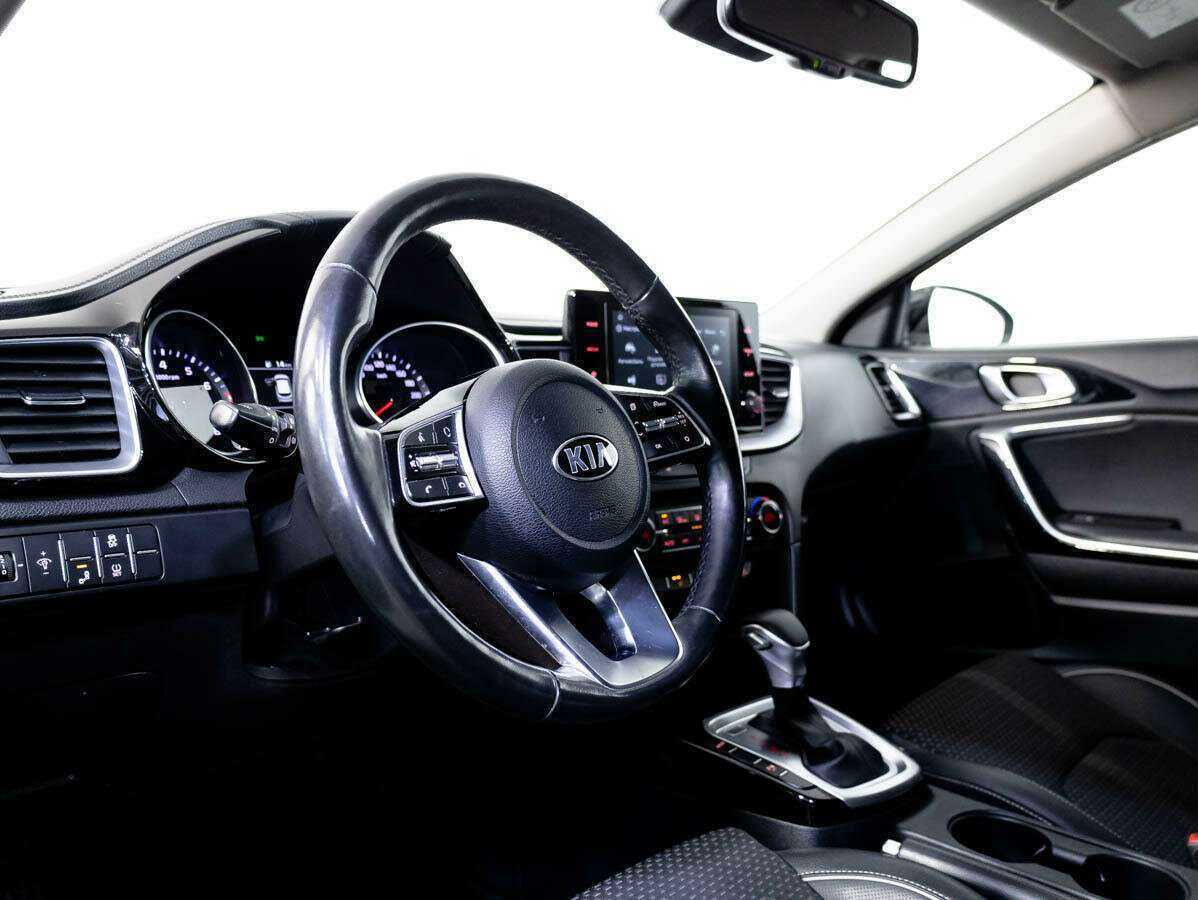 Kia Ceed с пробегом — 2020 год. Фото: #9