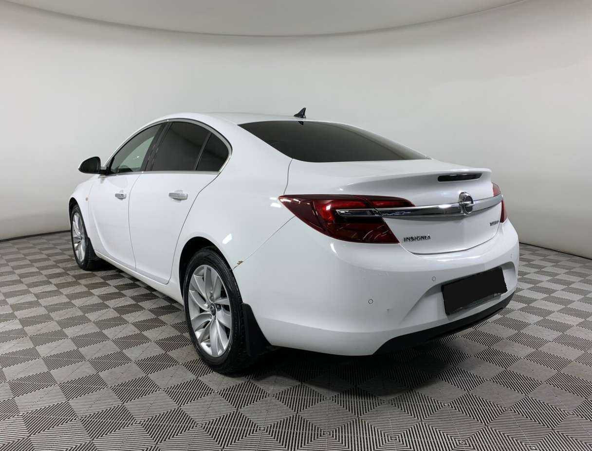 Opel Insignia с пробегом — 2014 год. Фото: #5