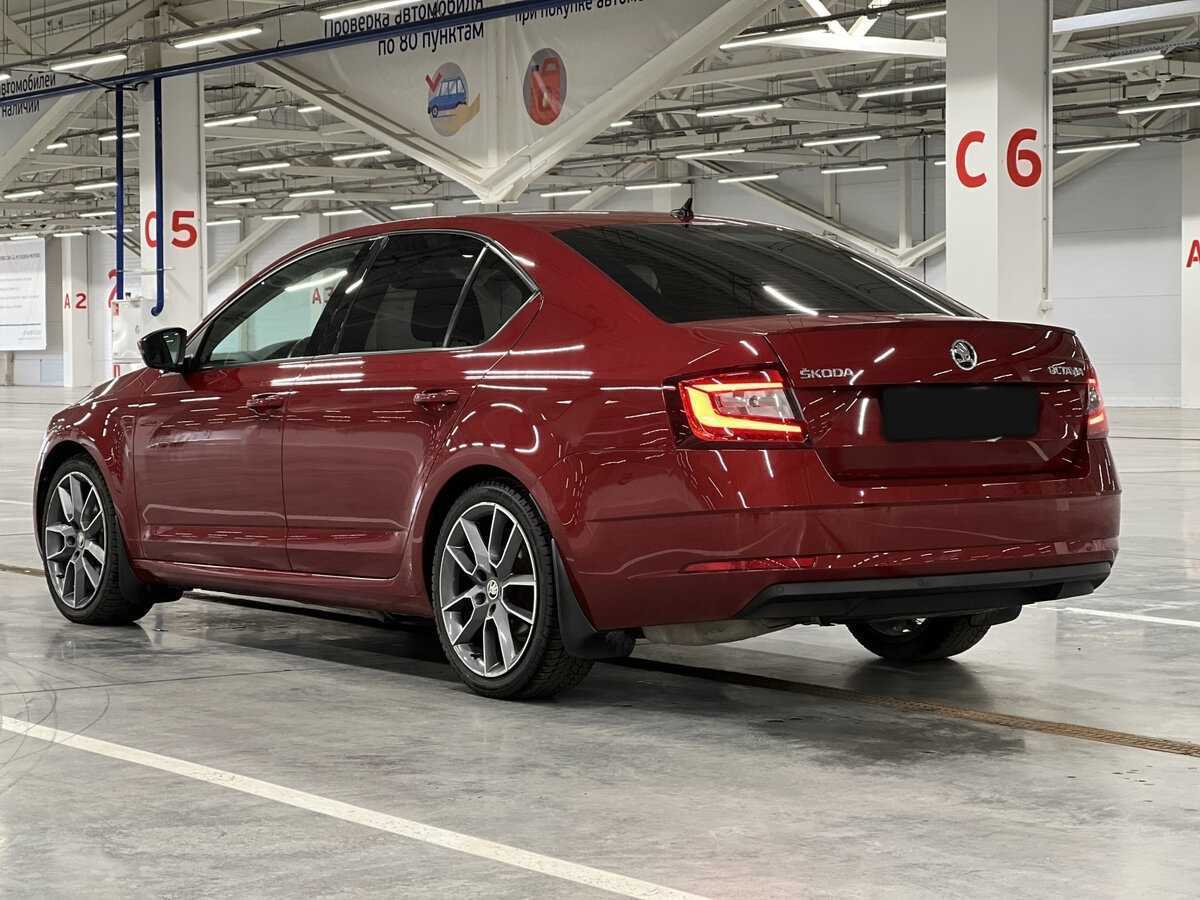 Skoda Octavia с пробегом — 2017 год. Фото: #6