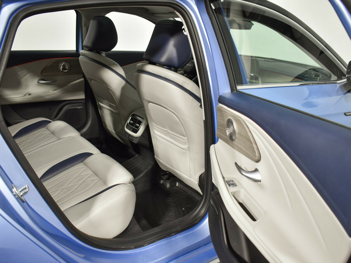 Chery Arrizo 8 с пробегом — 2023 год. Фото: #11