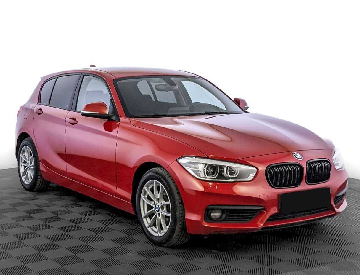 BMW 1 серии с пробегом — 2017 год. Фото: #2