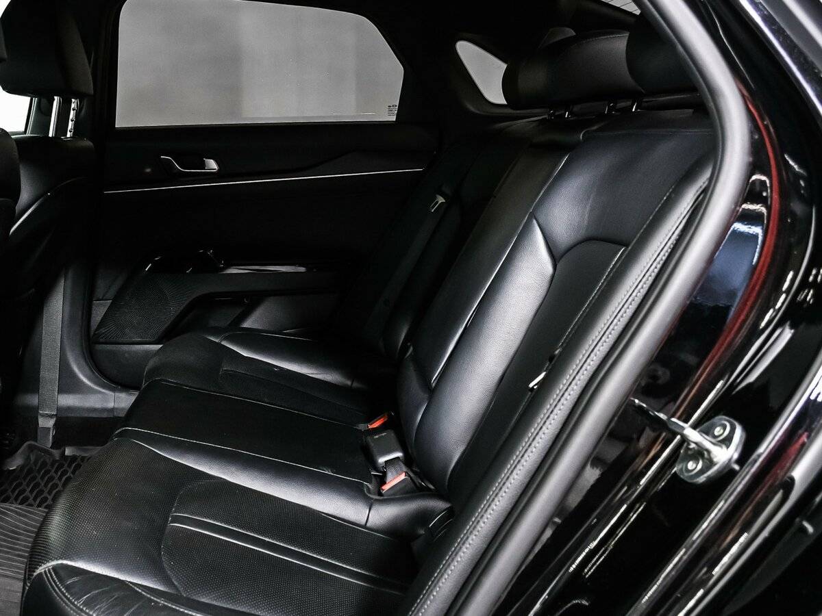 Kia K5 с пробегом — 2020 год. Фото: #11