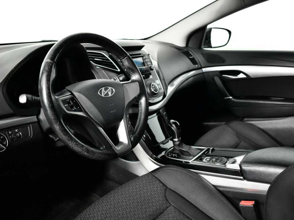 Hyundai i40 с пробегом — 2014 год. Фото: #12