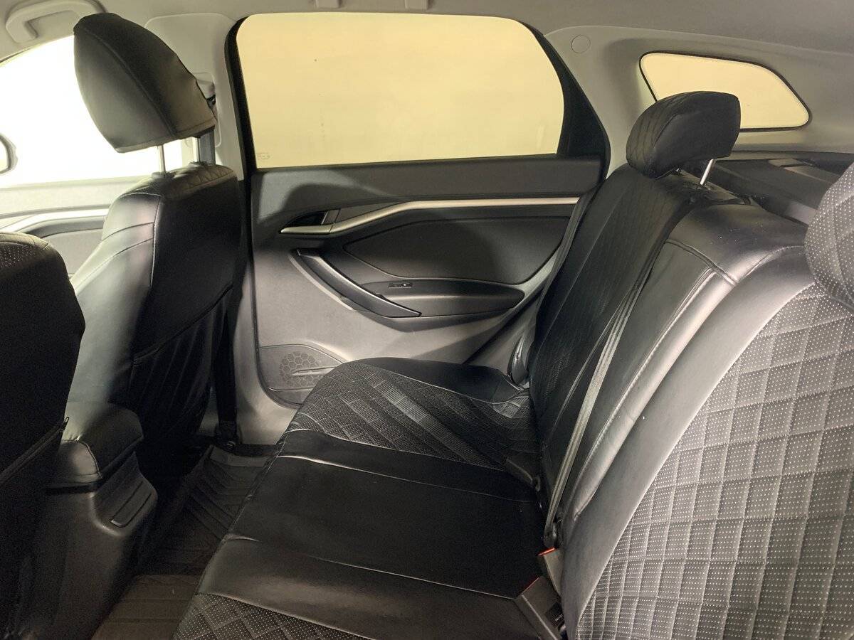 Lada (ВАЗ) Vesta с пробегом — 2021 год. Фото: #17