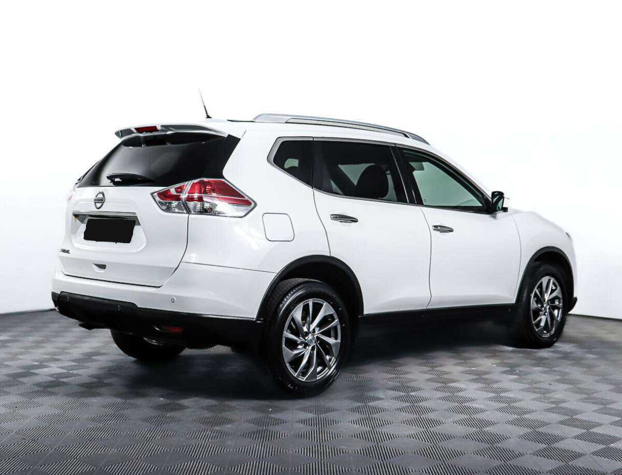 Nissan X-Trail с пробегом — 2015 год. Фото: #4
