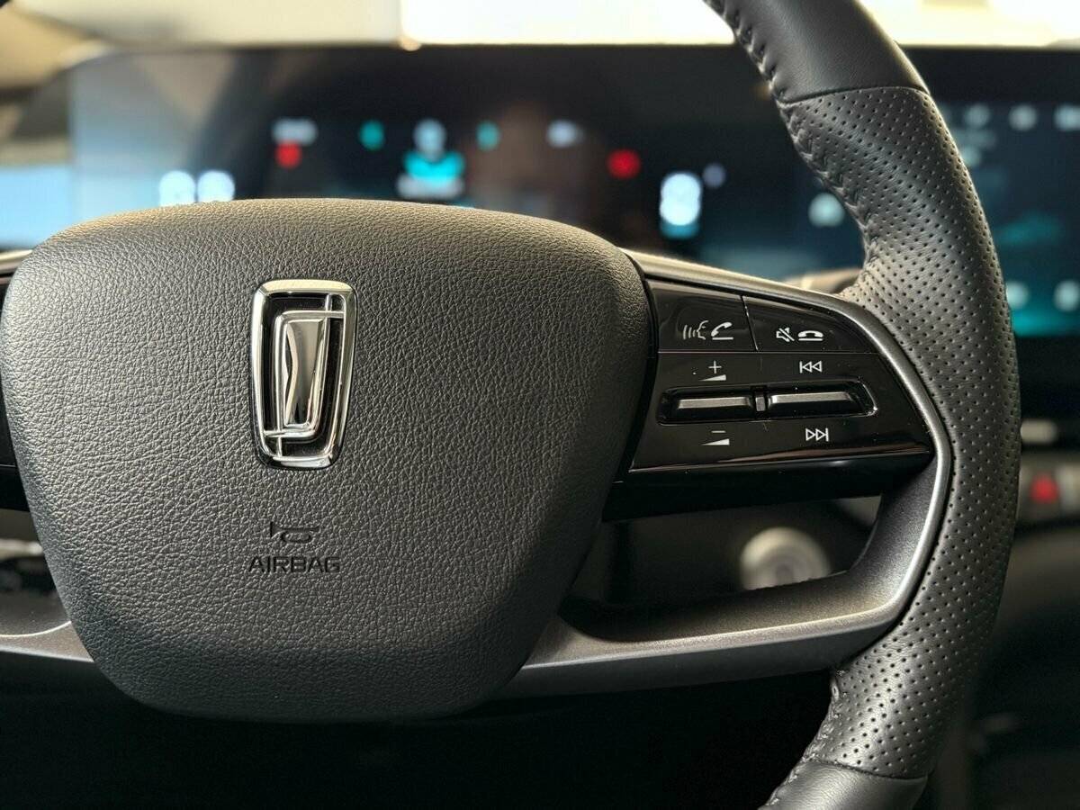 FAW Bestune T55 с пробегом — 2023 год. Фото: #22