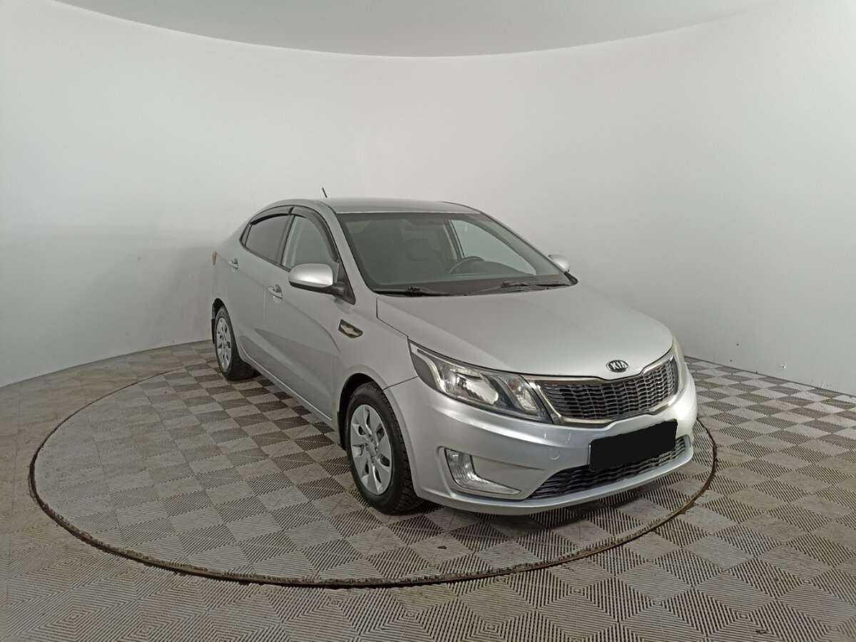 Kia Rio с пробегом — 2014 год. Фото: #2