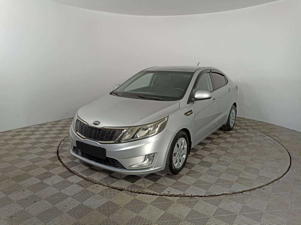 Kia Rio с пробегом — 2014 год. Фото: #0