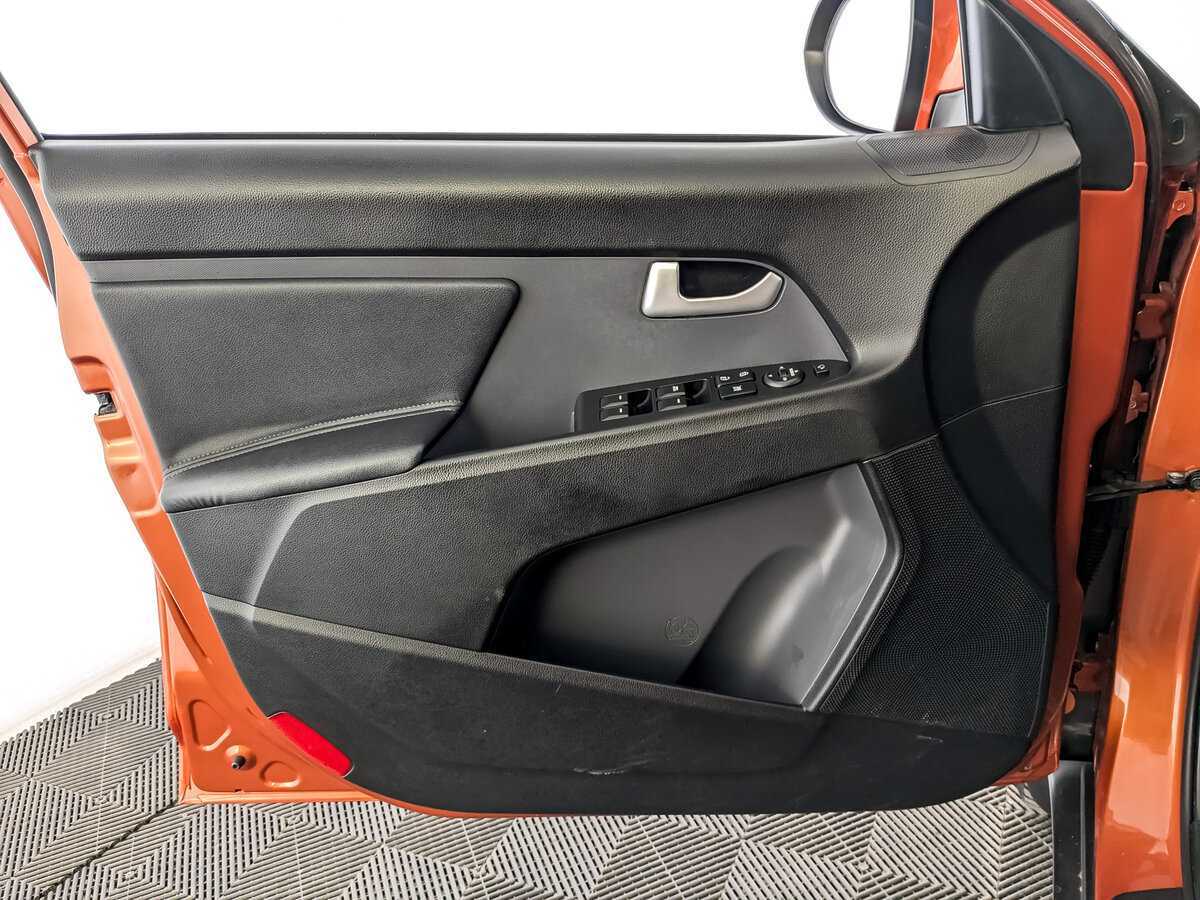 Kia Sportage с пробегом — 2013 год. Фото: #18