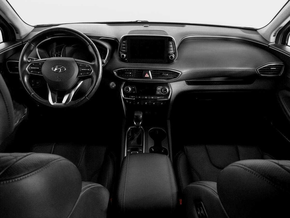Hyundai Santa Fe с пробегом — 2019 год. Фото: #11