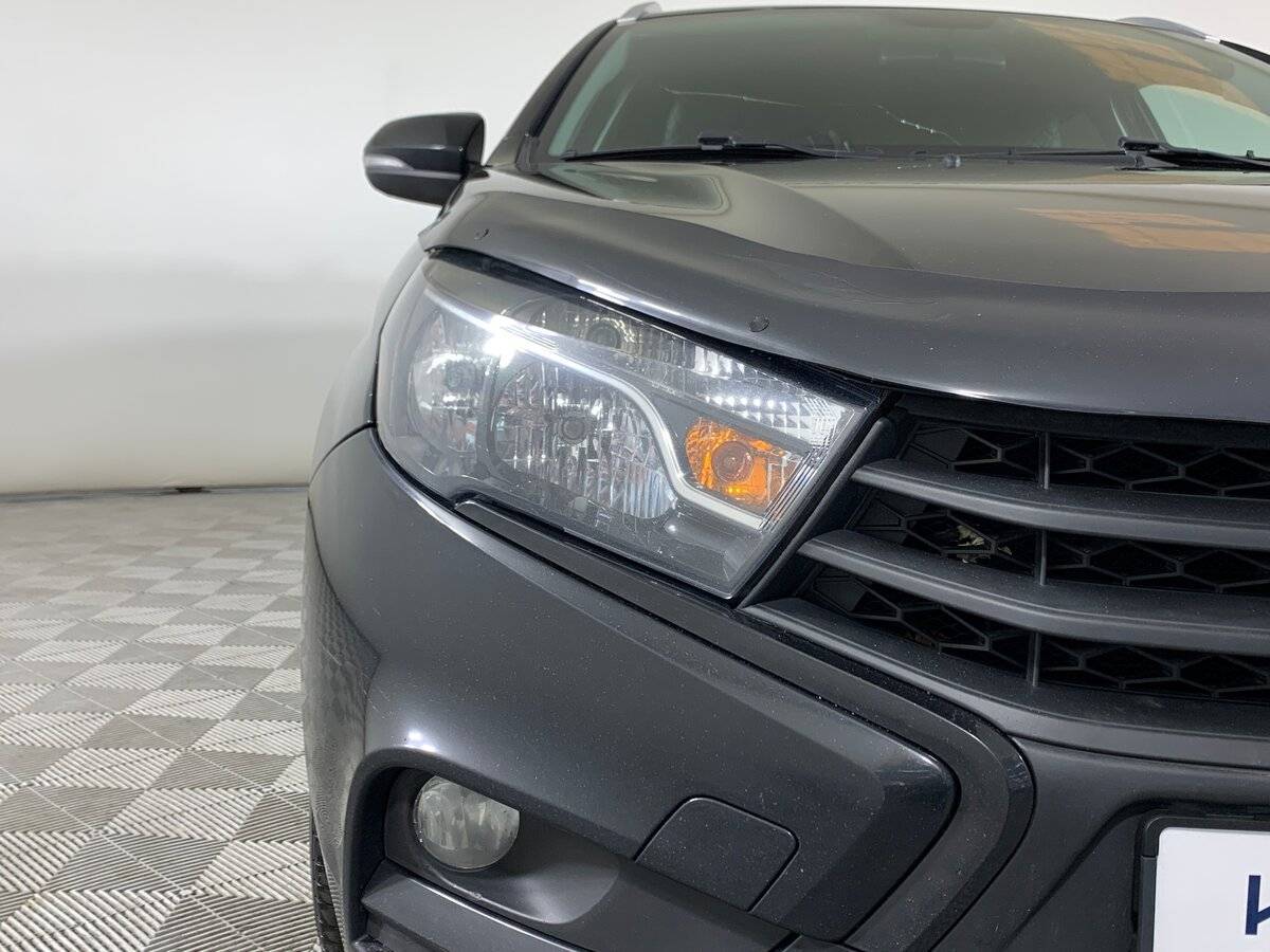 Lada (ВАЗ) Vesta с пробегом — 2021 год. Фото: #9