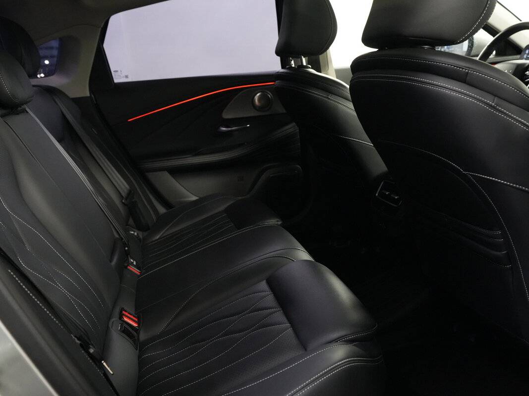 Chery Arrizo 8 с пробегом — 2023 год. Фото: #13