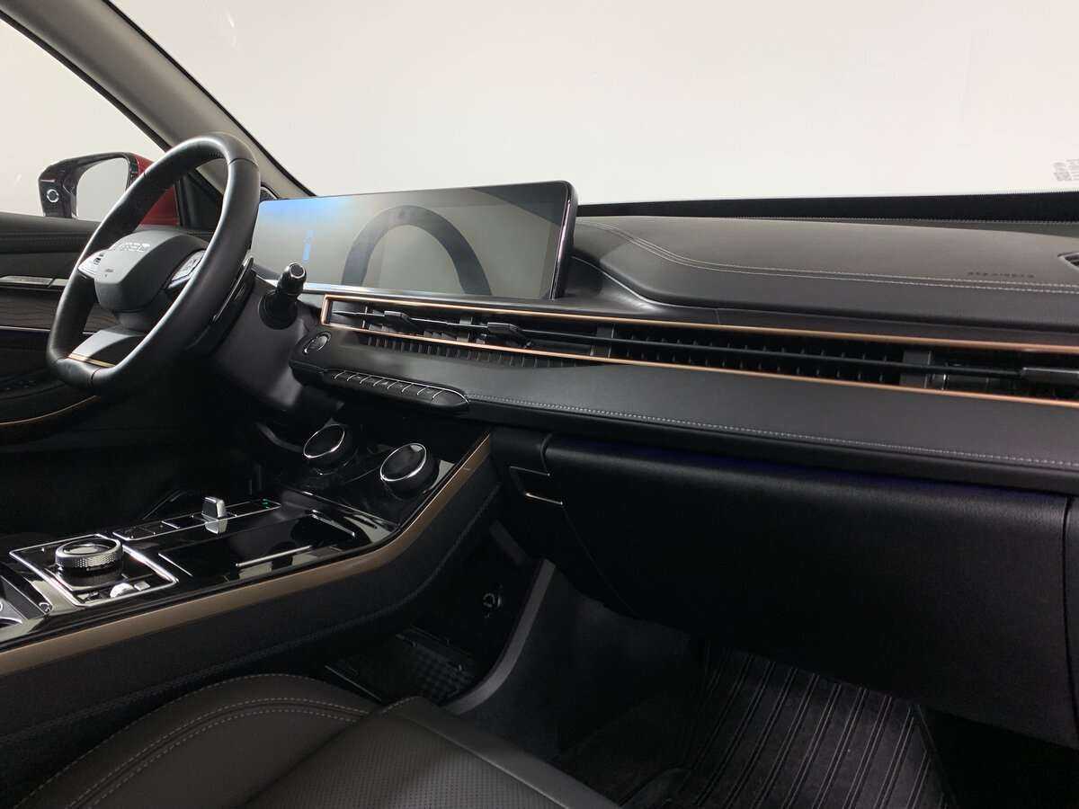 EXEED LX с пробегом — 2022 год. Фото: #9