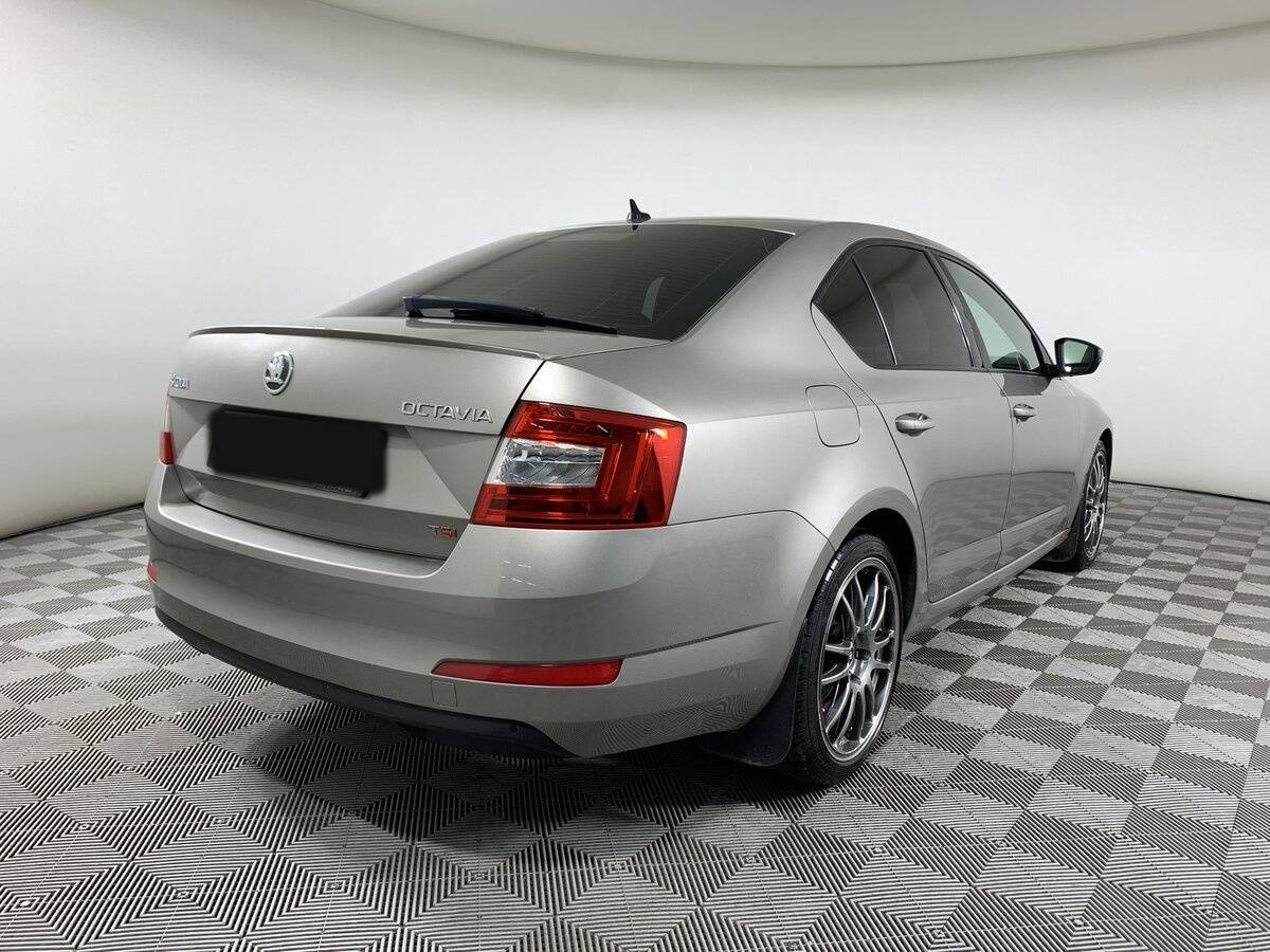 Skoda Octavia с пробегом — 2013 год. Фото: #4
