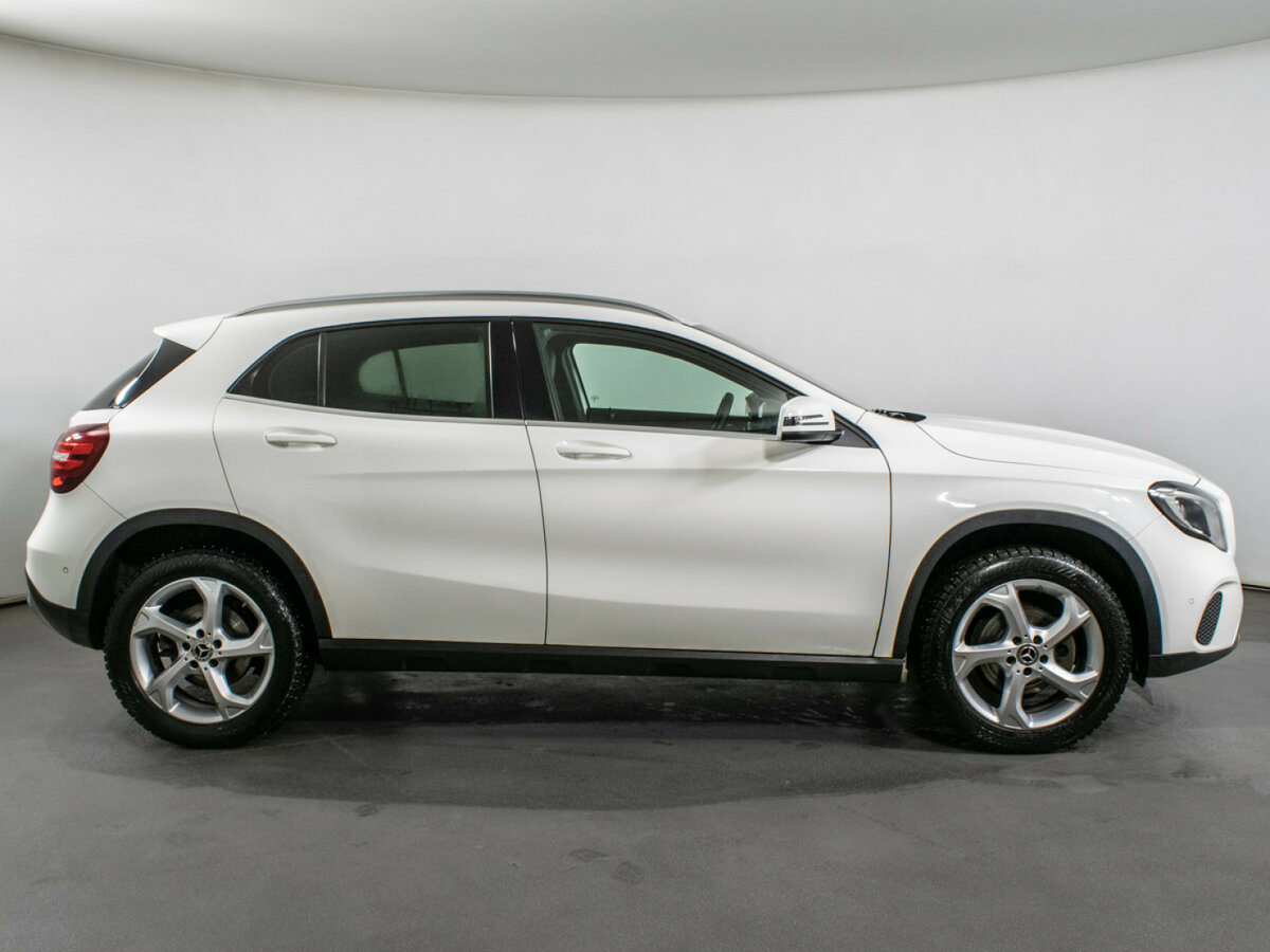 Mercedes-Benz GLA с пробегом — 2018 год. Фото: #3