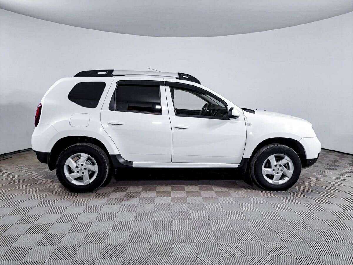 Renault Duster с пробегом — 2017 год. Фото: #3