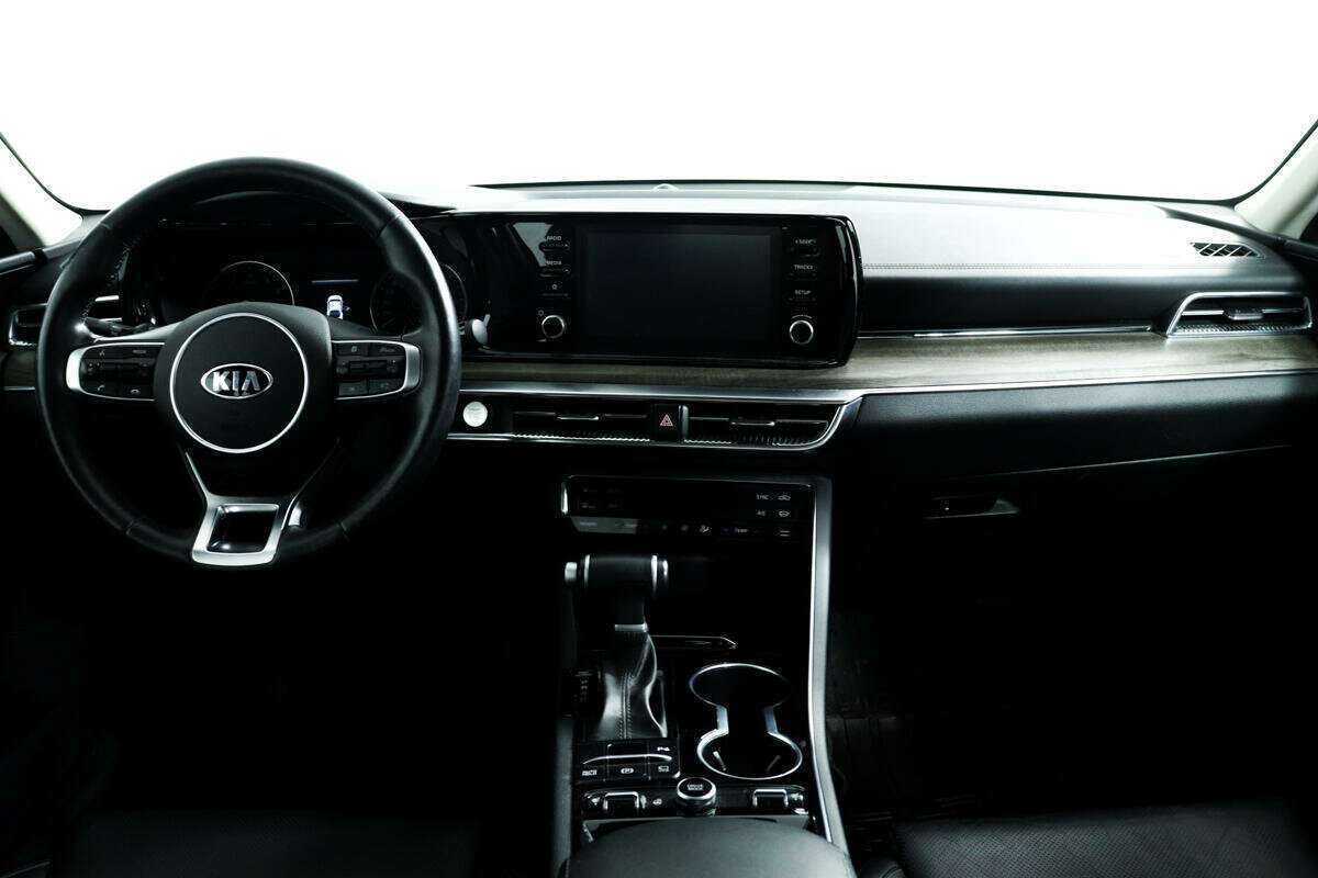 Kia K5 с пробегом — 2020 год. Фото: #9