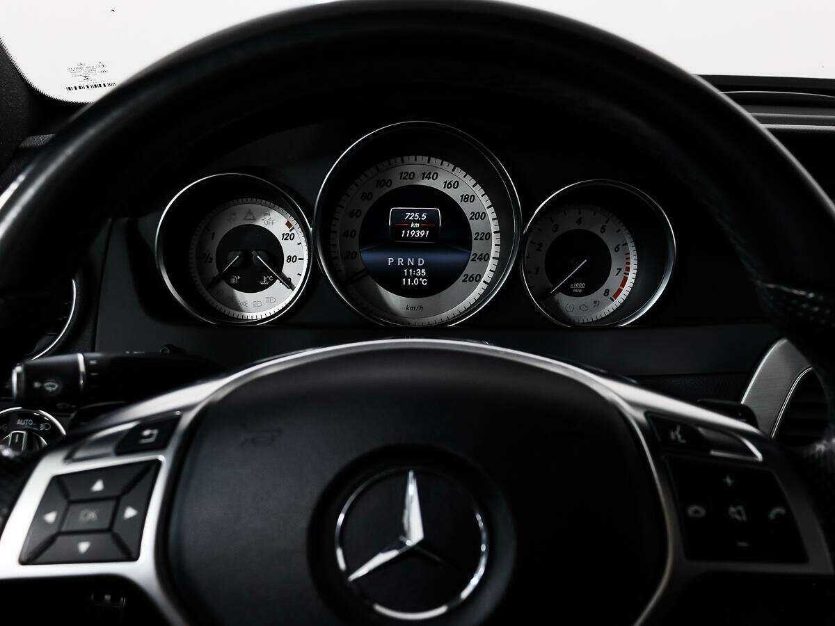 Mercedes-Benz C-Класс с пробегом — 2015 год. Фото: #18