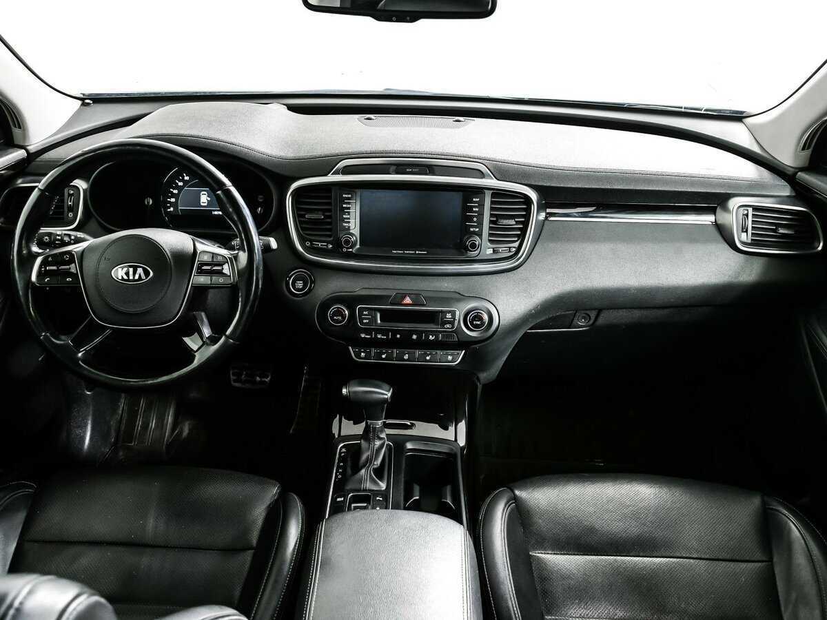 Kia Sorento с пробегом — 2018 год. Фото: #10
